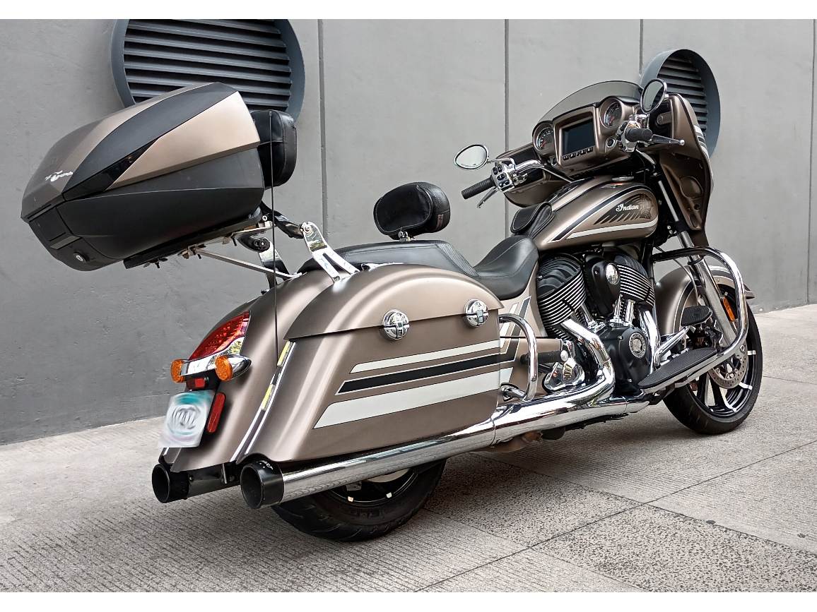 3_2018ChieftainLIMITED